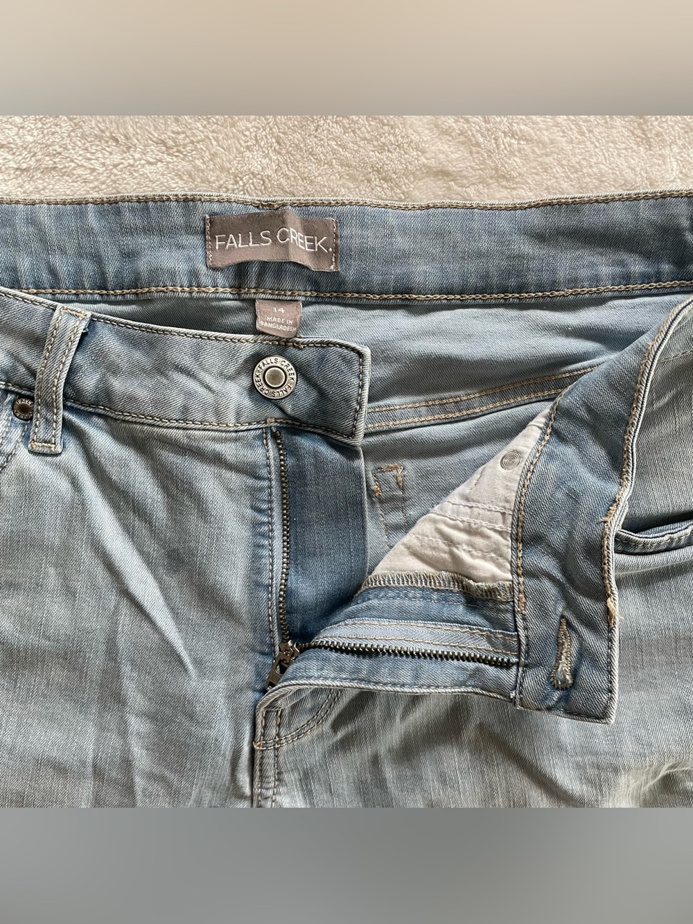 Falls Creek Light Denim Shorts size 14 - Picture 5 of 11